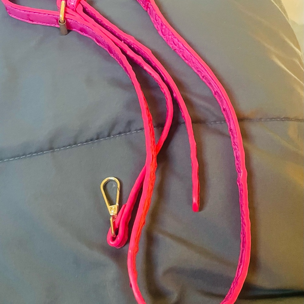Vibrant Pink Crocodile-Embossed Women's Handbag - Picture 6 of 6